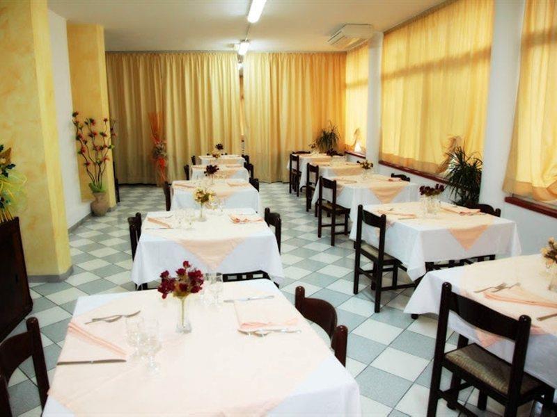 Hotel Umberto リカーディ エクステリア 写真